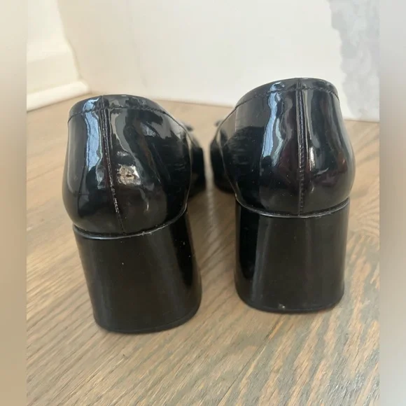 Prada black patent leather flower mod block heels size 36 women’s 6 - Picture 5 of 11
